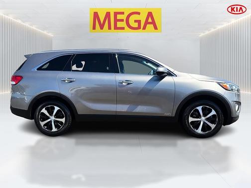 Titanium Silver 2017 Kia Sorento EX