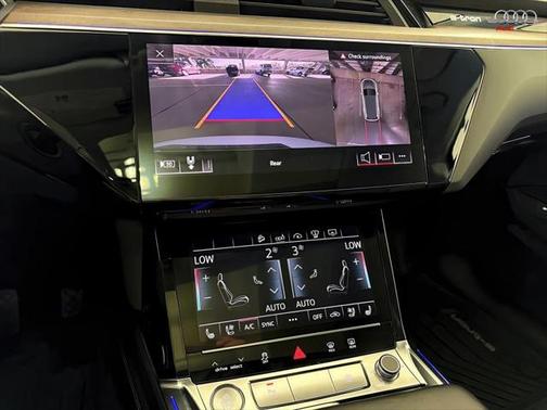 2019 Audi e-tron Prestige