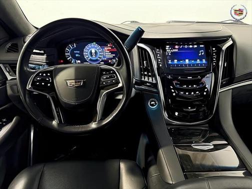 2018 Cadillac Escalade Platinum