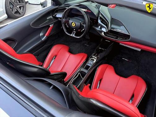 2022 Ferrari SF90 Spider Base