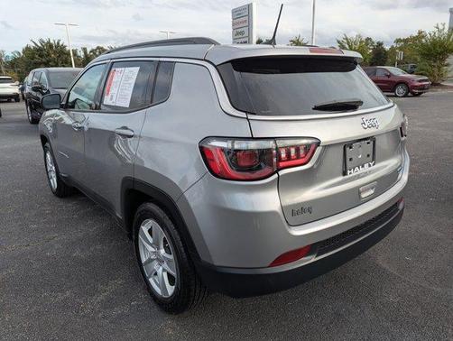 2022 Jeep Compass Latitude