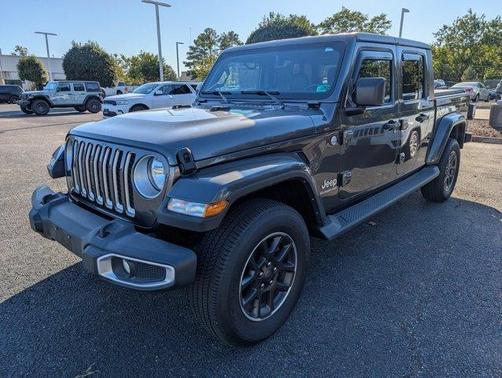 2022 Jeep Gladiator Overland