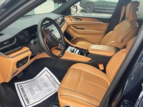 2023 Jeep Grand Cherokee L Summit