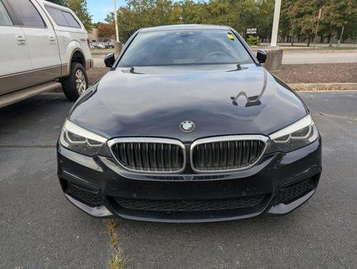 2019 BMW 540 i