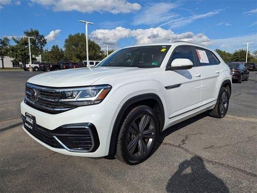 2020 Volkswagen Atlas Cross Sport 3.6L V6 SE w/Technology R-Line