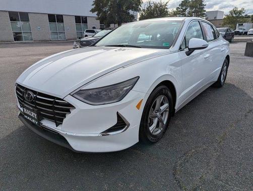 2023 Hyundai SONATA SE