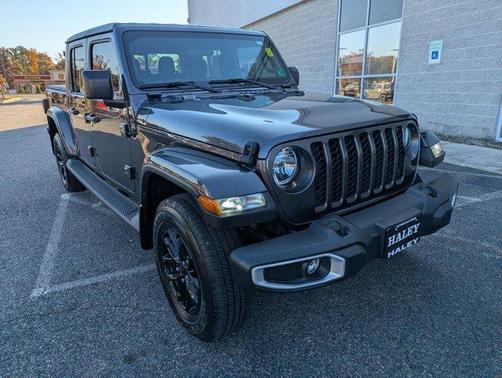 2023 Jeep Gladiator Sport
