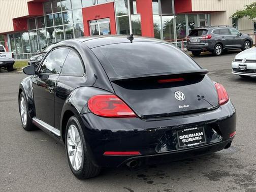 2013 Volkswagen Beetle 2.0T Fender Edition