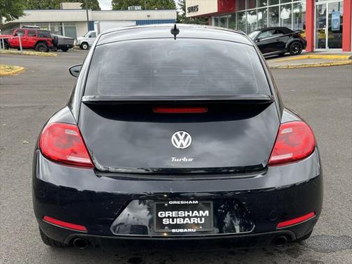 2013 Volkswagen Beetle 2.0T Fender Edition
