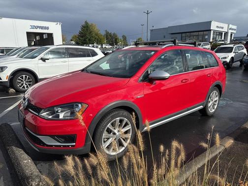 2017 Volkswagen Golf Alltrack TSI SE