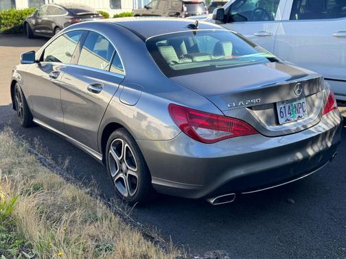 Mountain Gray Metallic 2014 Mercedes-Benz CLA-Class Base