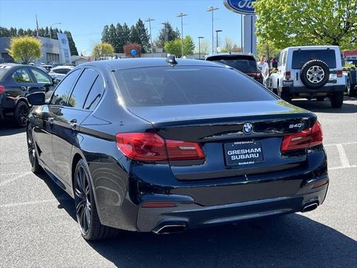 2018 BMW 540 540i