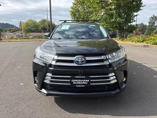 2019 Toyota Highlander Hybrid Platinum