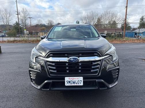 2024 Subaru Ascent Premium 7-Passenger
