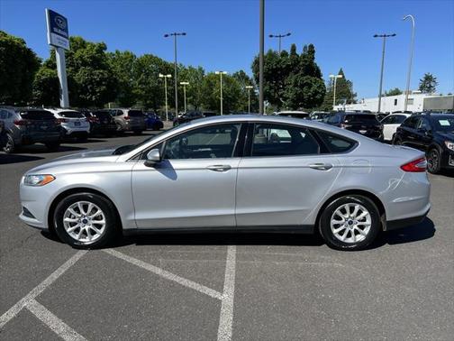 2016 Ford Fusion S