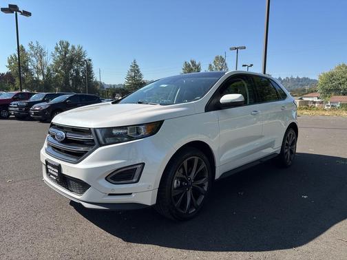 2018 Ford Edge Sport