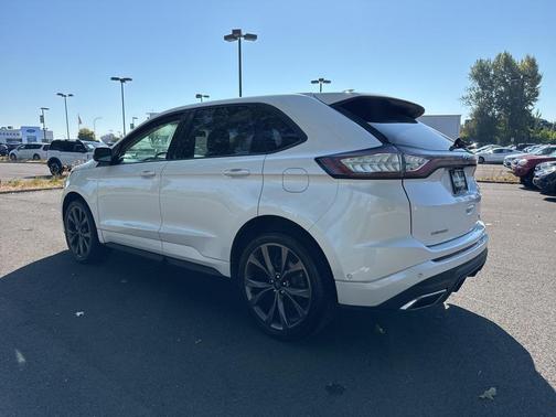 2018 Ford Edge Sport