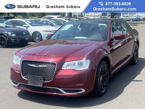 2016 Chrysler 300 Limited