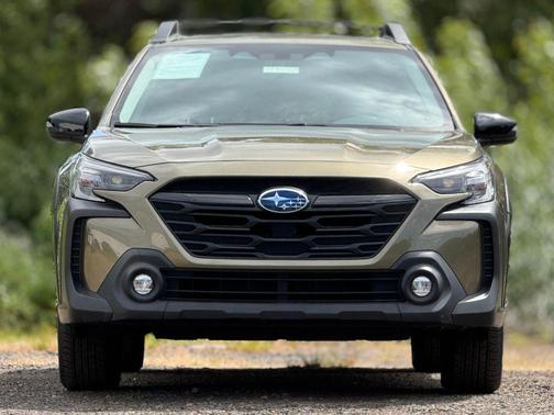 Autumn Green Metallic 2023 Subaru Outback Onyx Edition