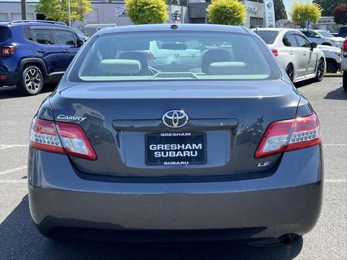 2010 Toyota Camry LE