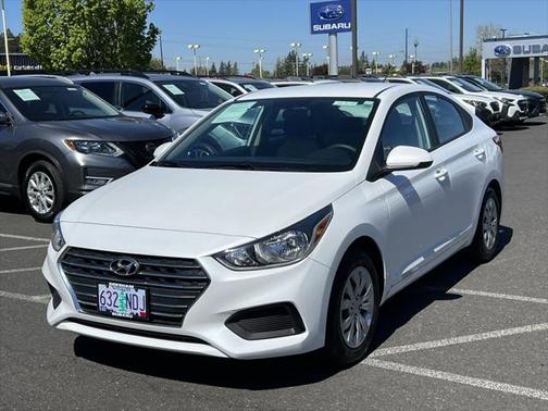 2022 Hyundai Accent SE