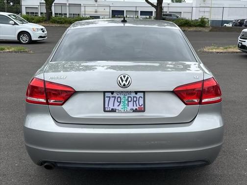 2013 Volkswagen Passat 2.5 SE