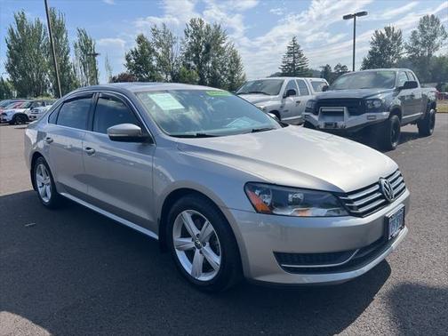 2013 Volkswagen Passat 2.5 SE