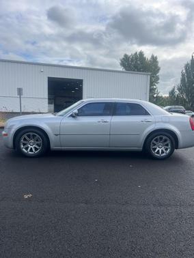 2006 Chrysler 300C Base