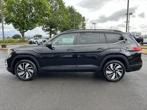 2024 Volkswagen Atlas 2.0T SE w/Technology 4MOTION