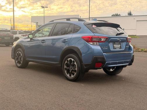 Horizon Blue Pearl 2022 Subaru Crosstrek Premium