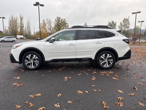 2021 Subaru Outback Touring
