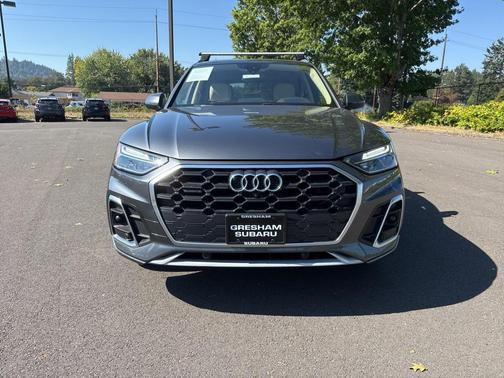 2023 Audi Q5 45 S line Premium Plus