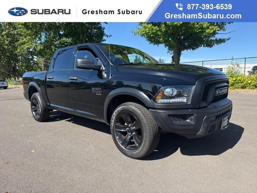 2024 RAM 1500 Classic Warlock Crew Cab 4x4 5'7' Box