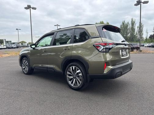 2025 Subaru Forester Touring