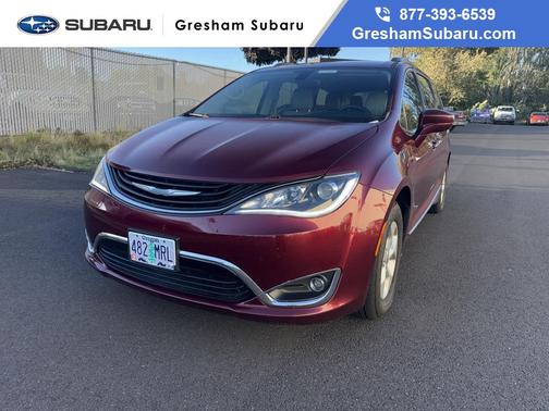 2018 Chrysler Pacifica Hybrid Touring L