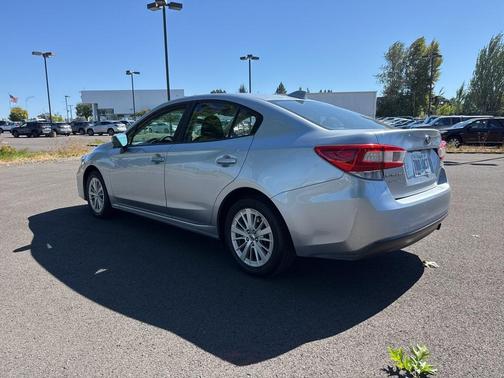 2018 Subaru Impreza 2.0i Premium
