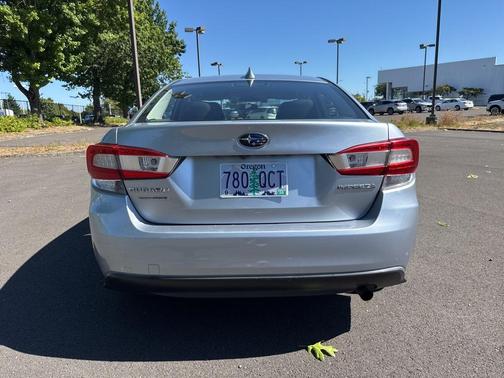 2018 Subaru Impreza 2.0i Premium