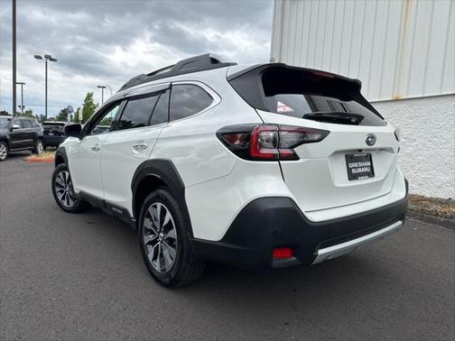 2023 Subaru Outback Touring XT