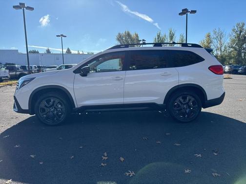 2025 Subaru Ascent Onyx Edition Touring 7-Passenger