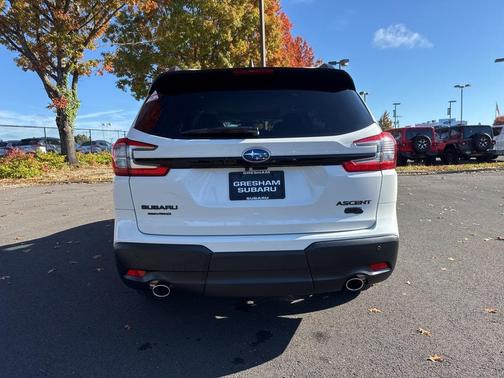 2025 Subaru Ascent Onyx Edition Touring 7-Passenger