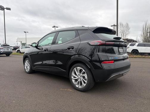 2023 Chevrolet Bolt EUV FWD LT