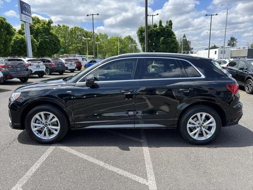 2022 Audi Q3 45 S line Premium Plus