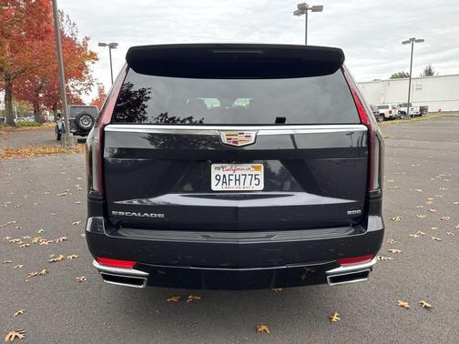 2022 Cadillac Escalade ESV Premium Luxury Platinum