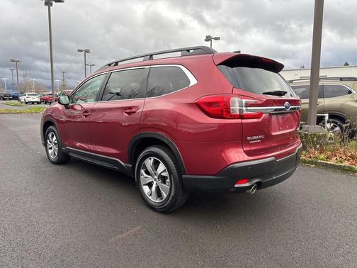 2024 Subaru Ascent Premium 7-Passenger
