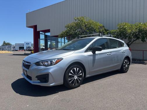 2019 Subaru Impreza 2.0i