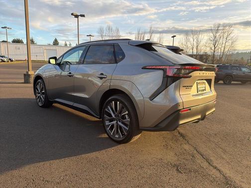 2026 Subaru Solterra Limited