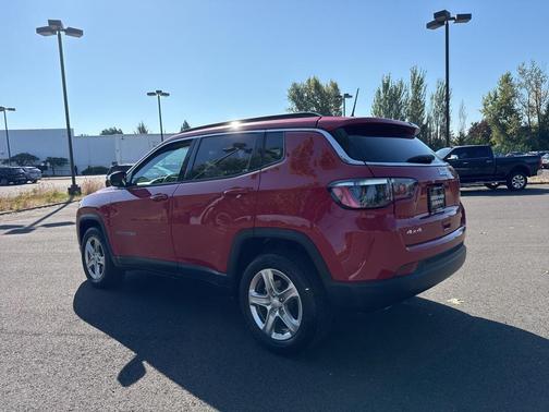 2024 Jeep Compass Latitude