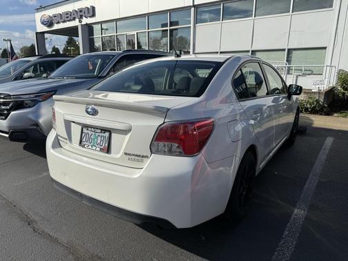 2015 Subaru Impreza 2.0i