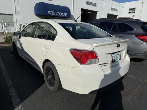 2015 Subaru Impreza 2.0i