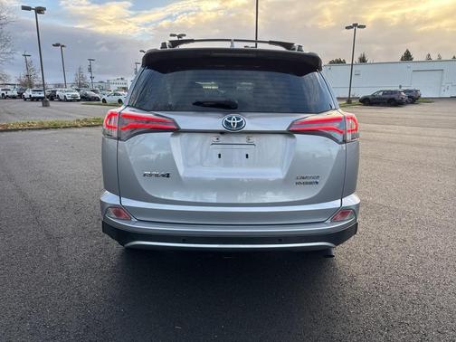 2017 Toyota RAV4 Hybrid Limited